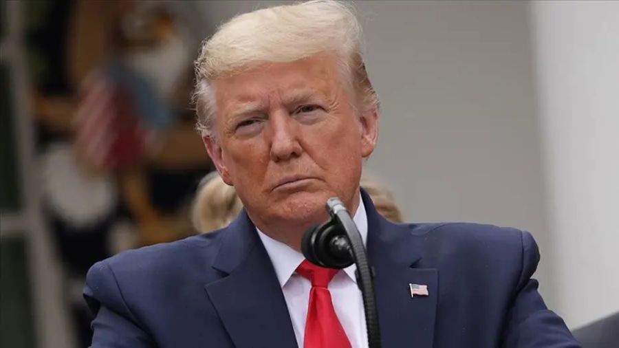 Trump İranlılara seslendi: Protestolara devam edin, yardım yolda