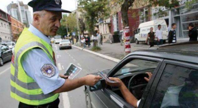 Polisten Rekor: 2366 Trafik Cezası