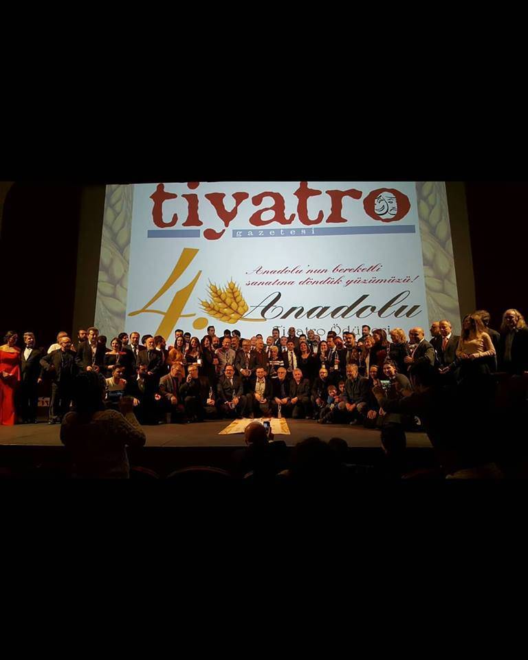 Tiyatrocularımıza "Uluslararası Tiyatro Ödülü"