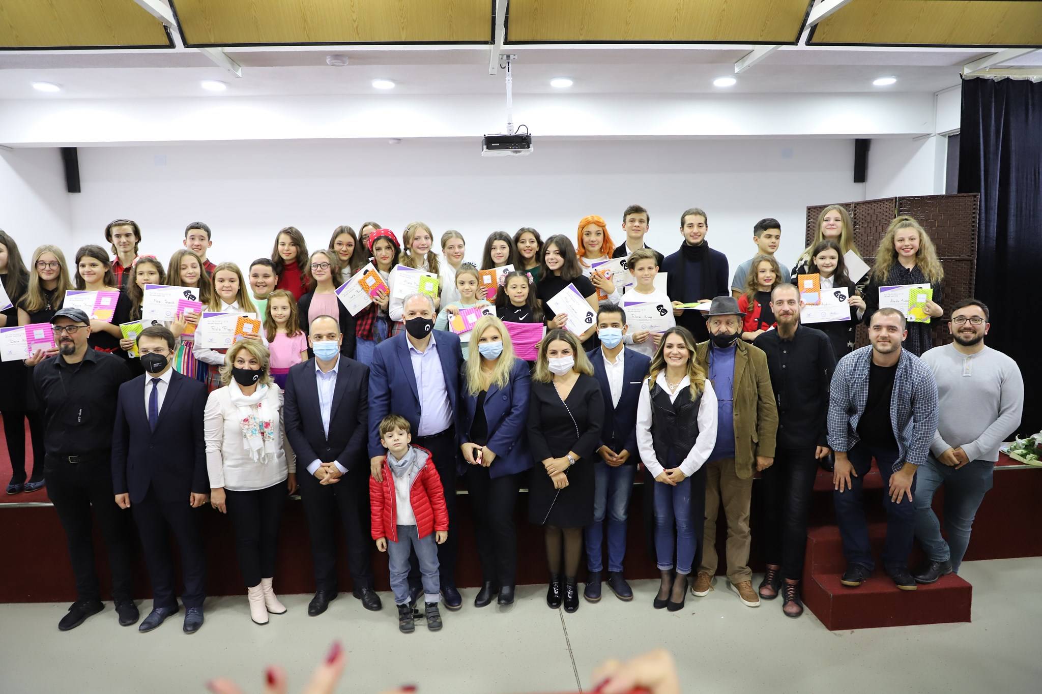 Tiyatro Atölyesi İlk Mezunlarını Verdi