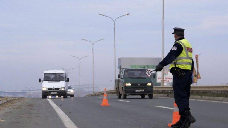 Son 24 Saatte, Trafik Kurallarını İhlal Eden 2.062 Sürücüye Ceza Kesildi