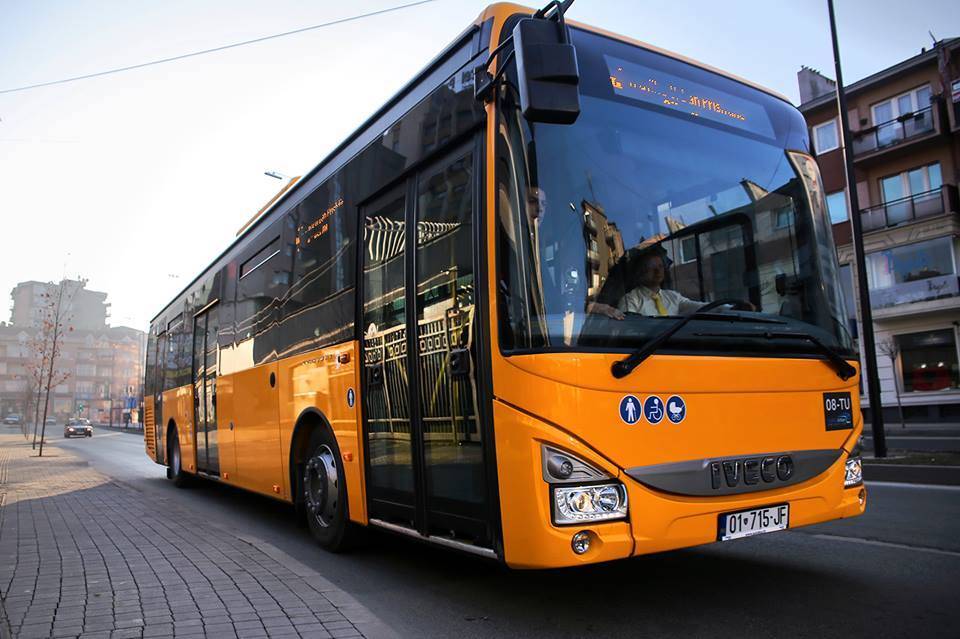 Yarından İtibaren Priştine'de Toplu Taşımada Bilet Fiyatları Değişecek