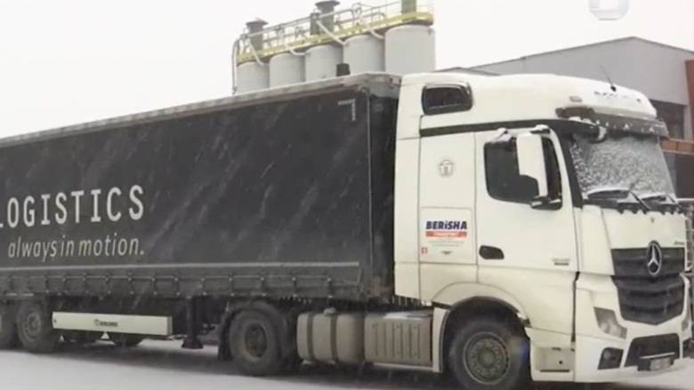Kosova’dan Kamyonların Sırbistan’a Girişlerine İzin Verilmiyor