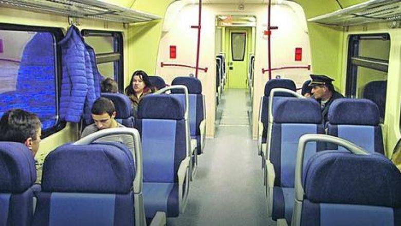 İllegal Sırp Treni Her Gün Kosova Seferini Gerçekleştiriyor