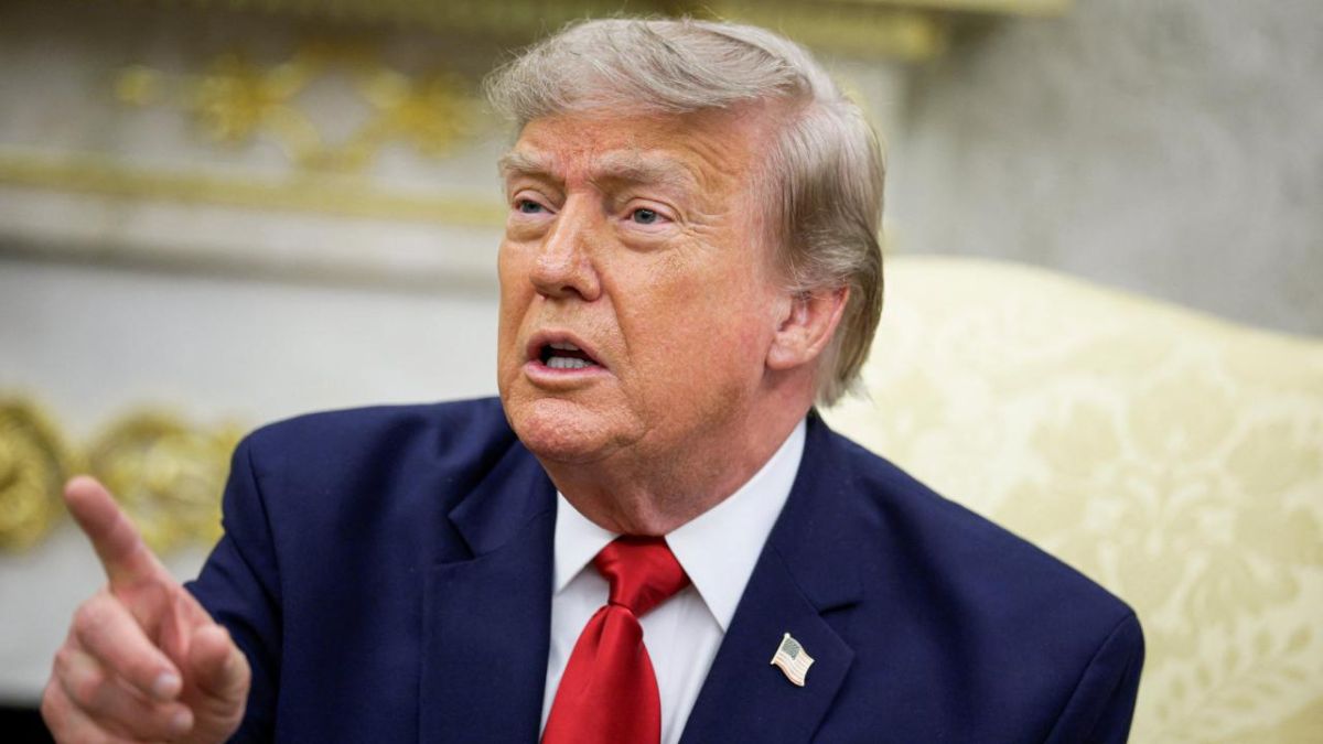 Trump'tan "Hürmüz Boğazı tamamen bizim kontrolümüzde" mesajı