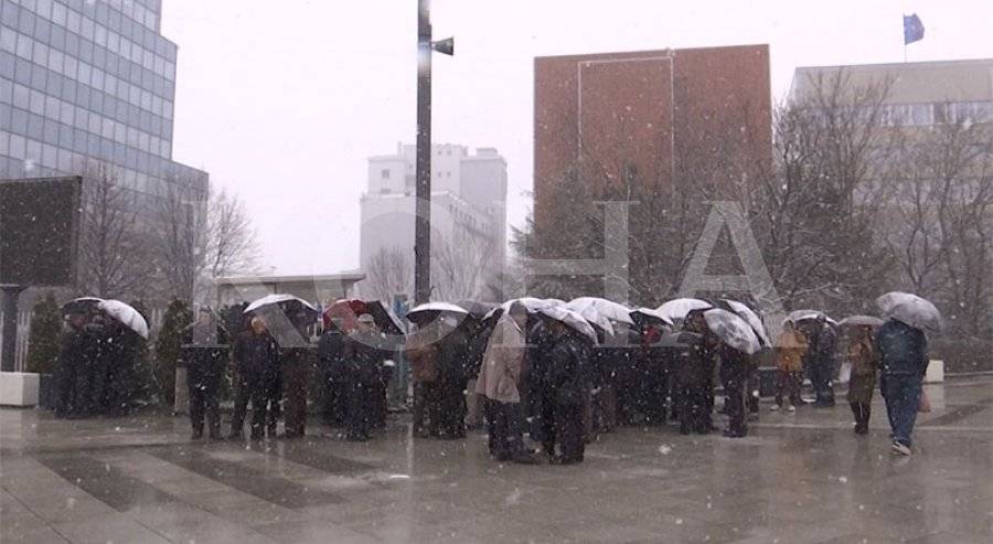 Boru Fabrikası İşçileri Protesto Düzenledi