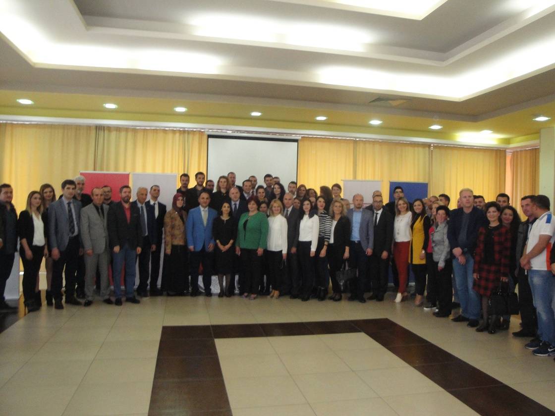 Türkiye Mezunları Prizren'de Buluştu