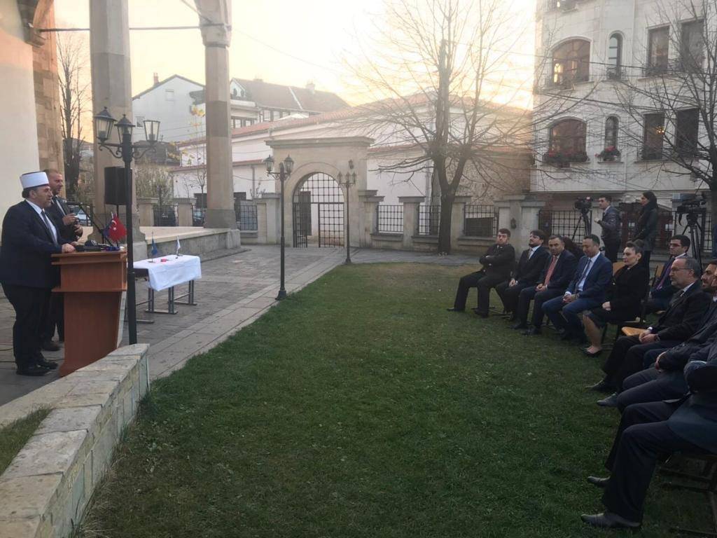 Türkiye,  Kosova İslam Birliğine 2 Adet Cenaze Aracı Bağışladı
