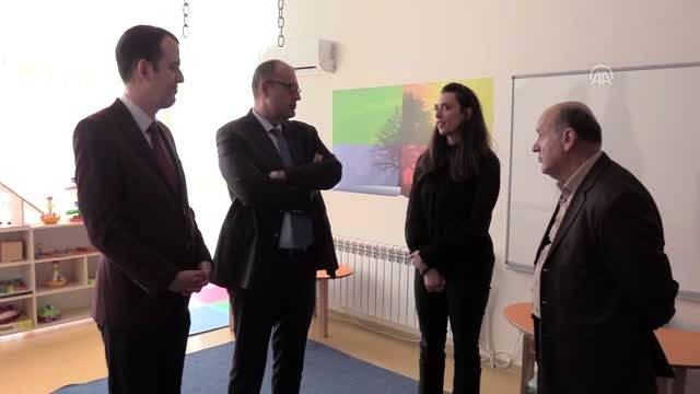 Türkiye'nin Priştine Büyükelçisi Sakar, Otizm Derneğini Ziyaret Etti