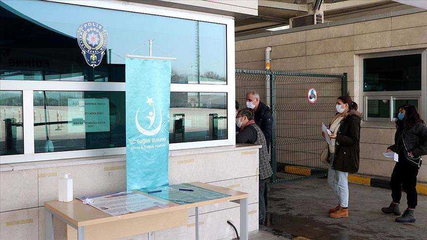 Türkiye'ye PCR Testi Zorunluluğu 31 Mayıs'a Kadar Uzatıldı