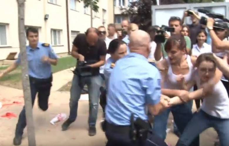 Vetvendosje Eyleminde 8 Aktivist Tutuklandı