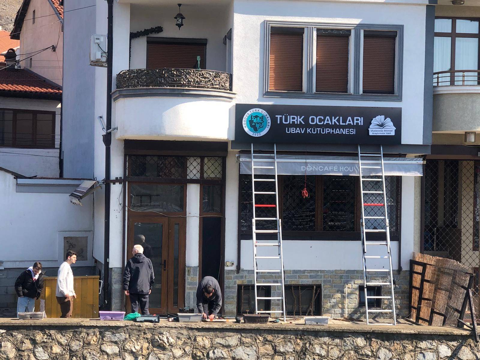 Türk Ocakları & UBAV Kütüphanesi Kitapseverlerin Hizmetinde