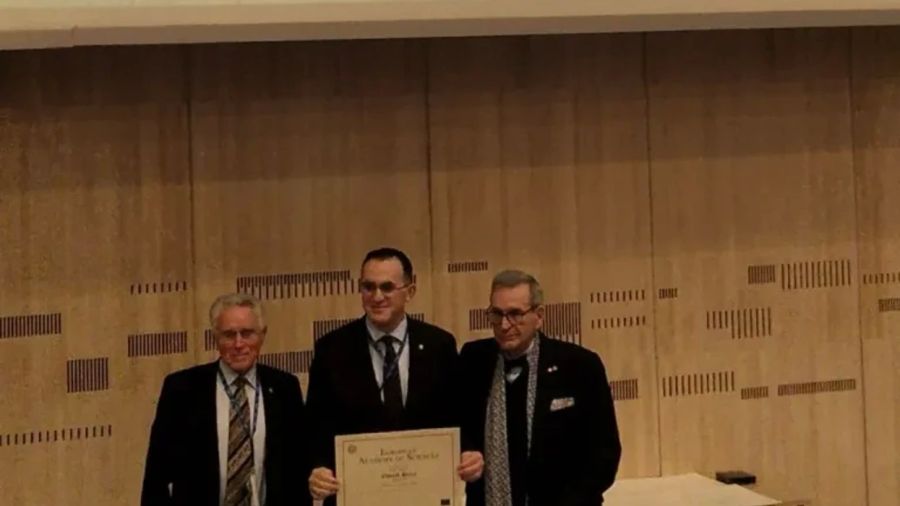 UBT Rektörü Edmond Hajrizi, Avrupa Bilimler Akademisi Üyeliğine Seçildi