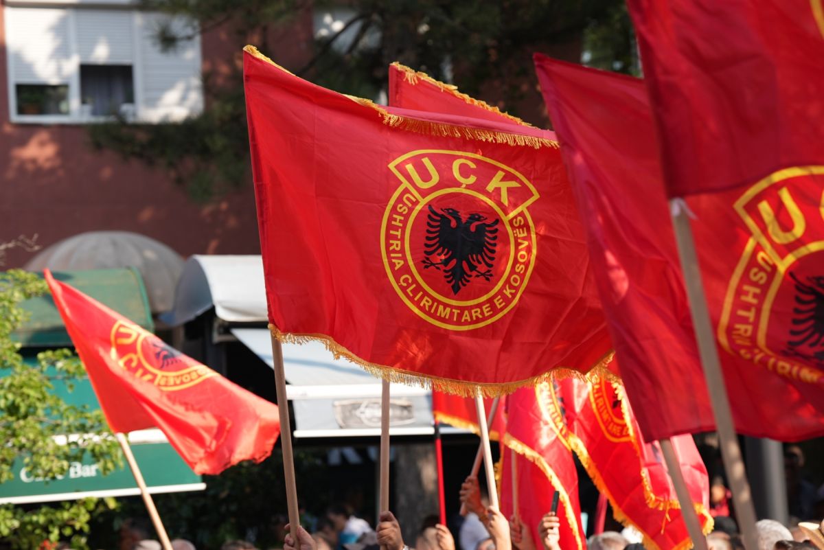 Yüksek Mahkeme, UÇK Gazilerinin Hem Yaşlılık Hem de Gazi Aylığı Alabileceğine Hükmetti