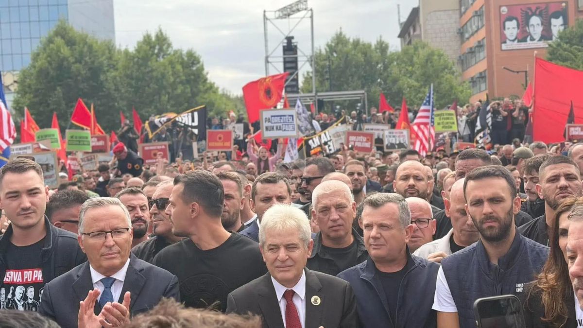 Hamza: “16 Eylül’de ‘Suçsuz İlan Edin’ Çağrısını Bekliyoruz”