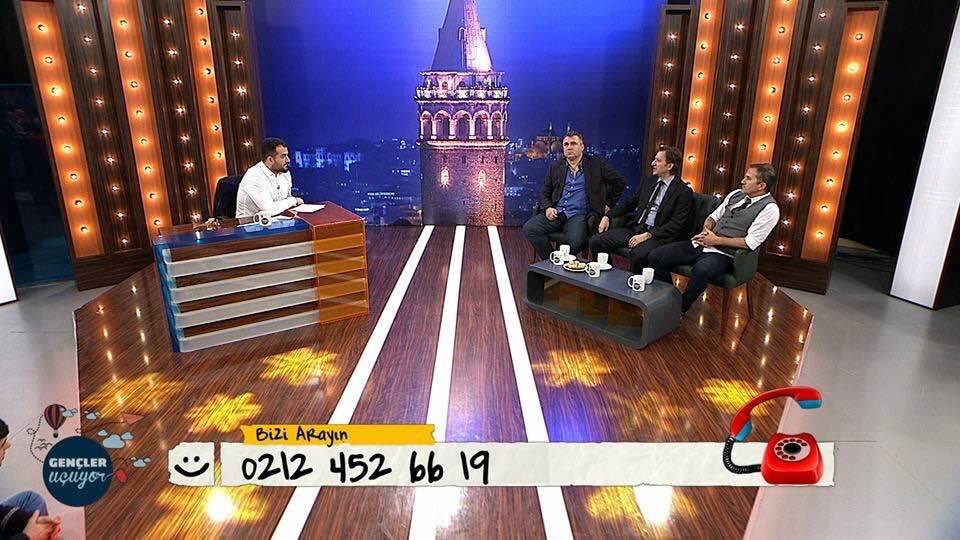 Kosova'lı Gençler 'Uçmayı' Sevdi