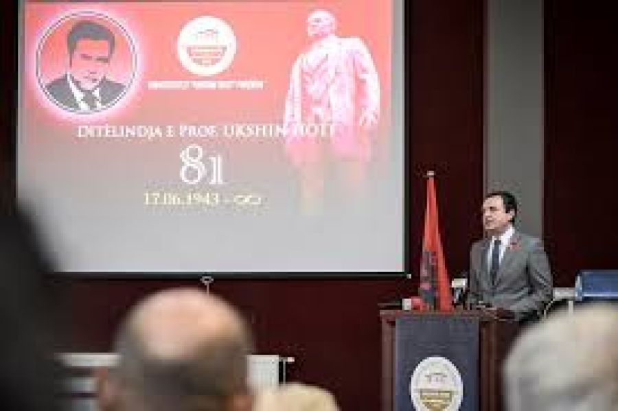 Ukshin Hoti'nin Doğumunun 81. Yıl Dönümü Kutlandı, Kurti Müze Evi Ziyaret Etti