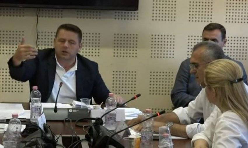 Deçan’daki Olaylar Nedeniyle Ulusal Güvenlik Konseyi’nin Toplanması Talep Ediliyor