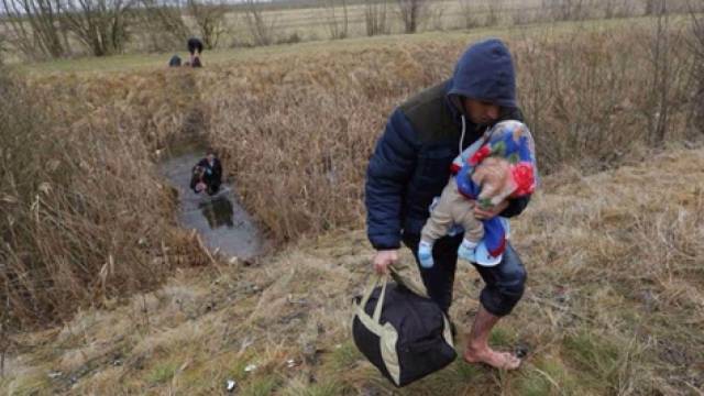 UNHCR: "Blok" Halinde Kosovalı Sığınmacıları Reddetmeyin