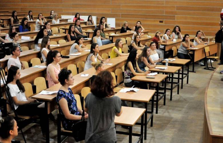 Priştine Üniversitesi Yeni Akademik Yılı İçin Hazır