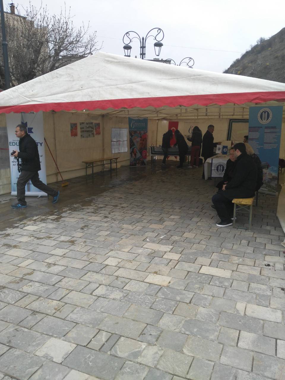 Türkiye Üniversitelerinin Kosovalı Öğrencilere İlgisi Artıyor