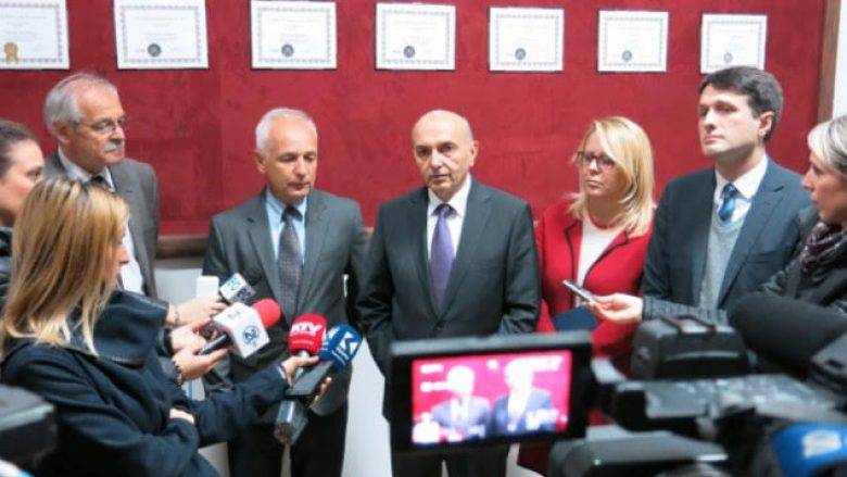 Mustafa: Hükümet, Hizmetleri İhraç Eden Şirketleri Desteklemektedir