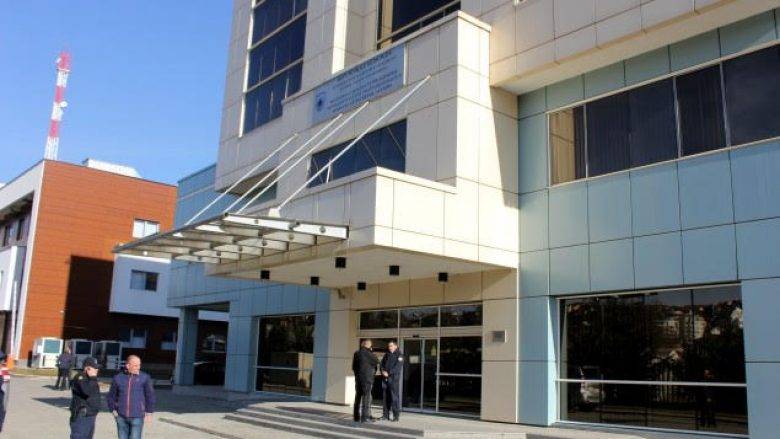 İçişleri: Arnavutluk Geçici (Prova) Araç Plakalarını Kabul Ediyor
