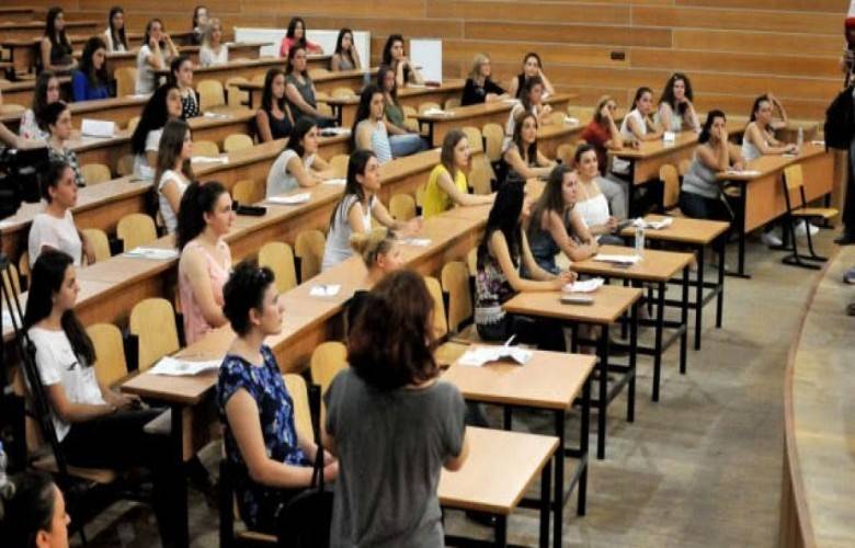 Priştine Üniversitesi Fakültelerine Büyük İlgi