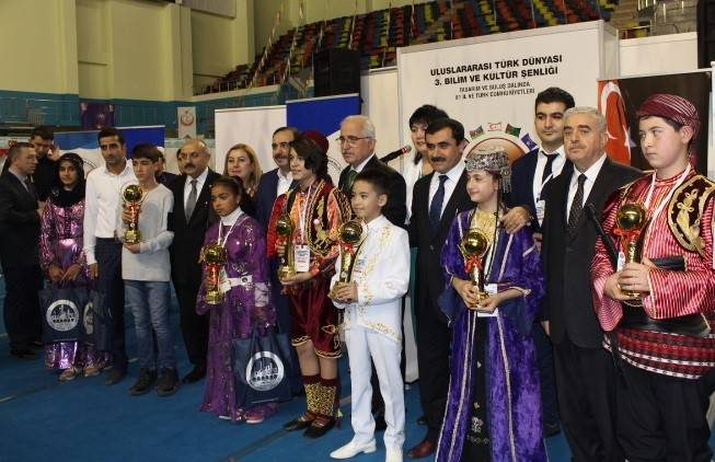Uluslararası Türk Dünyası 3. Bilim ve Kültür Şenliği'nde Kosova da Temsil Edildi