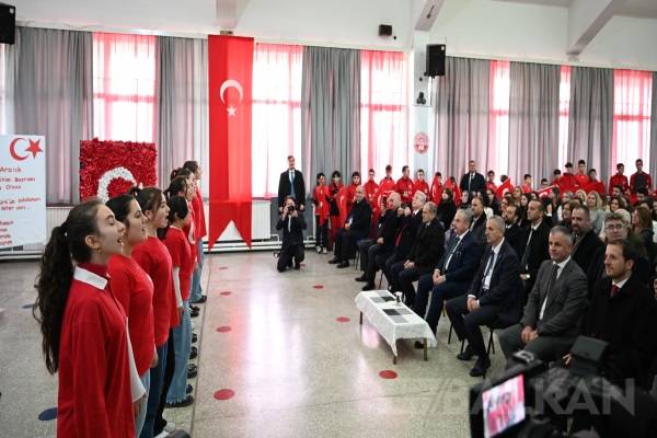 TBMM Başkanı Şentop, Tefeyyüz’ün 21 Aralık Türkçe Eğitim Günü kutlamalarına katıldı