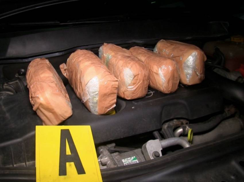 Kosova Polisi 65 KG Uyuşturucu Ele Geçirdi