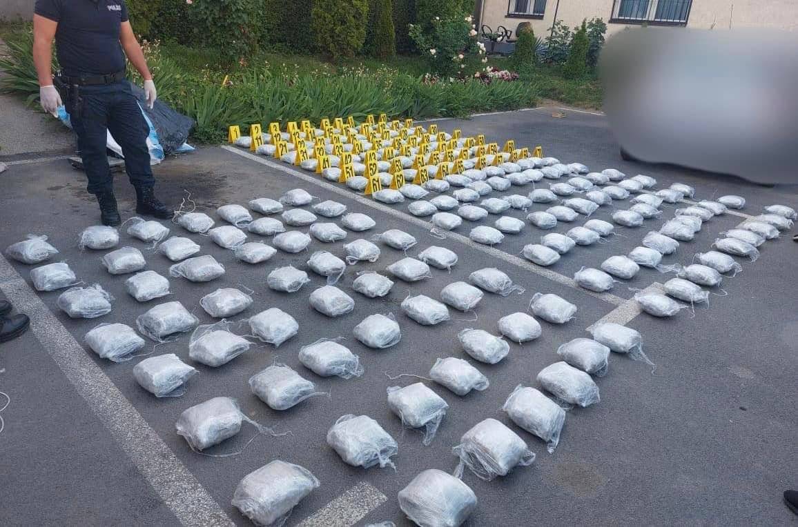 Kosova Polisi, 90 Kg Uyuşturucu Ele Geçirdi