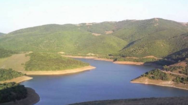 Polis  Badovça Gölünde Bir İntiharı Önledi