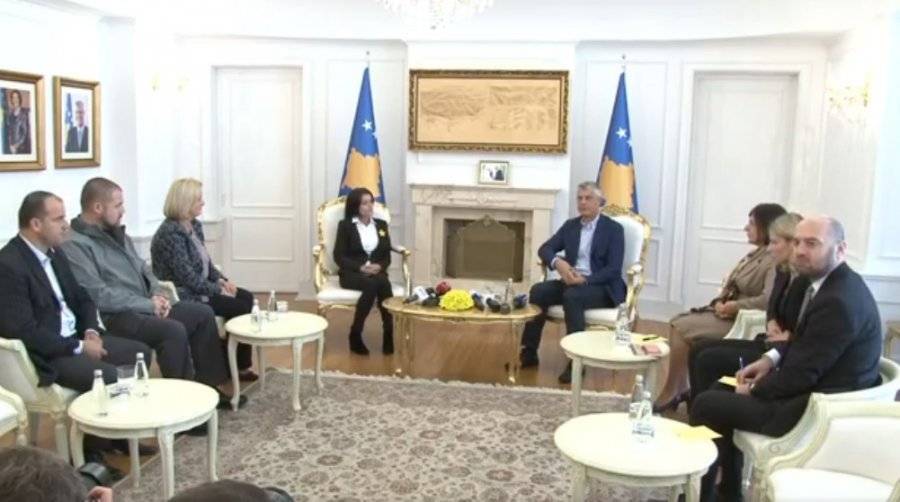 Vasfije Krasniqi’ye Cumhurbaşkanlığı Madalyası