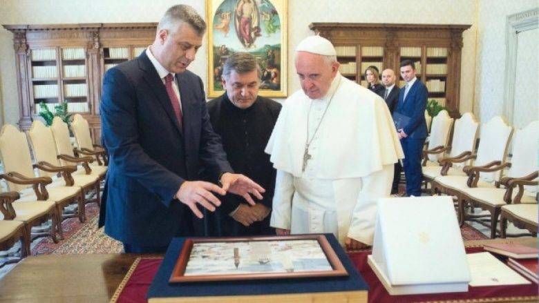 Thaçi Bugün Vatikan Yolcusu