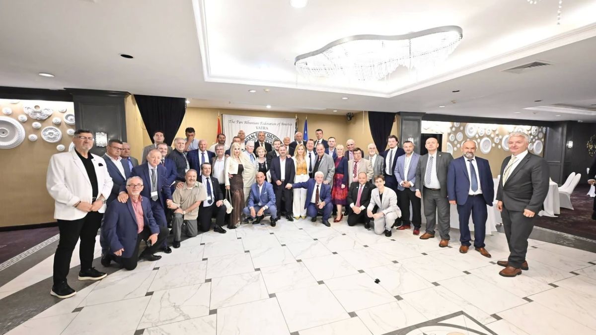Dr. Elmi Berisha, ABD'deki Vatra Federasyonu Başkanlığına Yeniden Seçildi