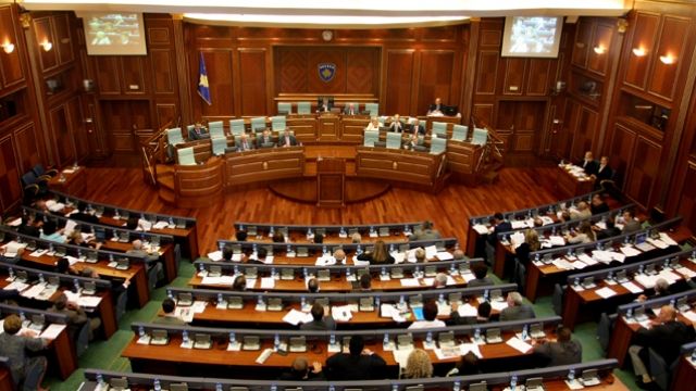 Meclis Oturumu Bugün Devam Ediyor