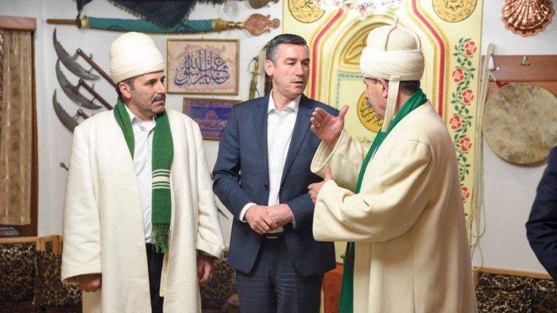 Veseli, Sultani Nevruz'u Kutladı