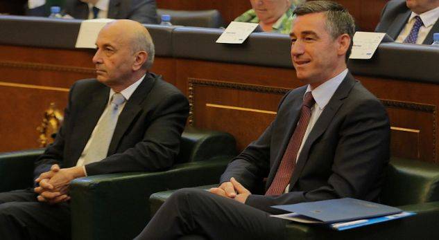 Sınır Anlaşması, İktidar Koalisyonu Soru İşaretine Gelebilir