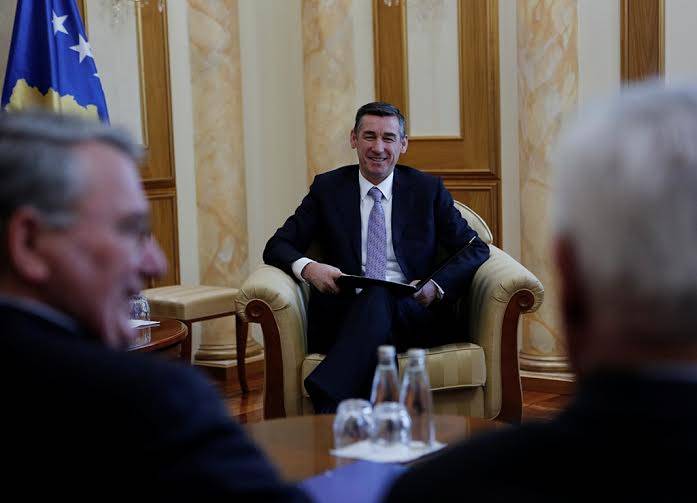 Veseli, Büyükelçilerle Görüşmeye Devam Edecek