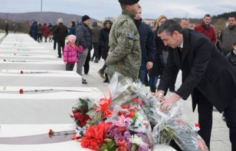 Veseli: Jashari Ailesi Ülkemizi İleriye Taşımak İçin Bir İlhamdır