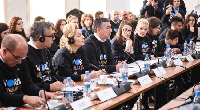 Kosova, Genç Nesile Perspektif  Yaratmalı