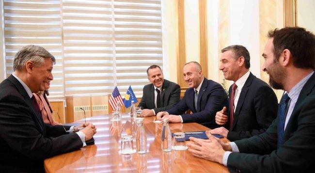 Veseli: Kararları ABD ile Birlikte Alırız