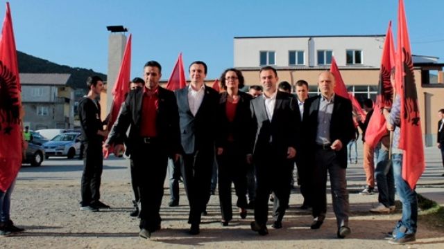 Vetëvendosje,  Sırbistan ile Müzakerelere Dahil Olacak!