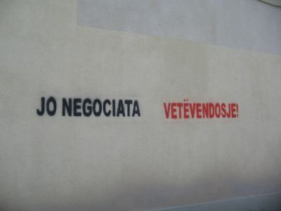 Vetvendosje Her Şeye Olduğu Gibi Anayasa Mahkemesi'ne de Karşı