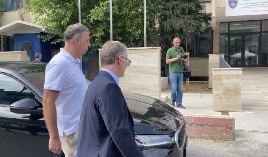Bislimi, Hayvansal Atık Fabrikası Soruşturması İçin Özel Savcılığa Gitti