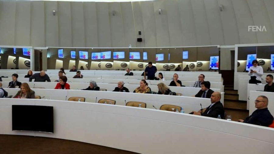 Bosna Hersek Ulusal Azınlıklar Konseyi: Seçimlerde oy kullanmamıza ve seçilmemize izin verilmiyor