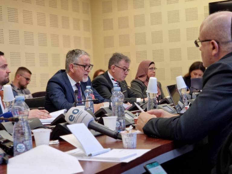 Vitia: Kosova’dan Kaçmanın Yanısıra Hekimler Kamu Sektörden Özel Sektöre Geçiyor