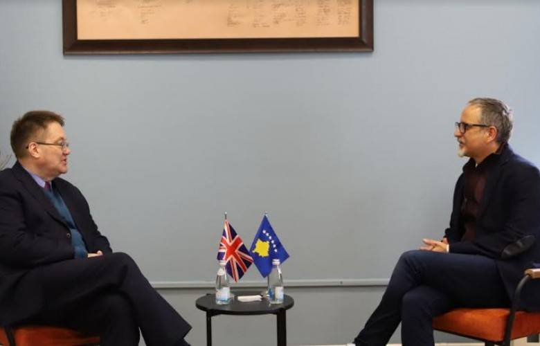 Vitia ve Abbott Kosova’da Koronavirüs Durumunu Görüştü