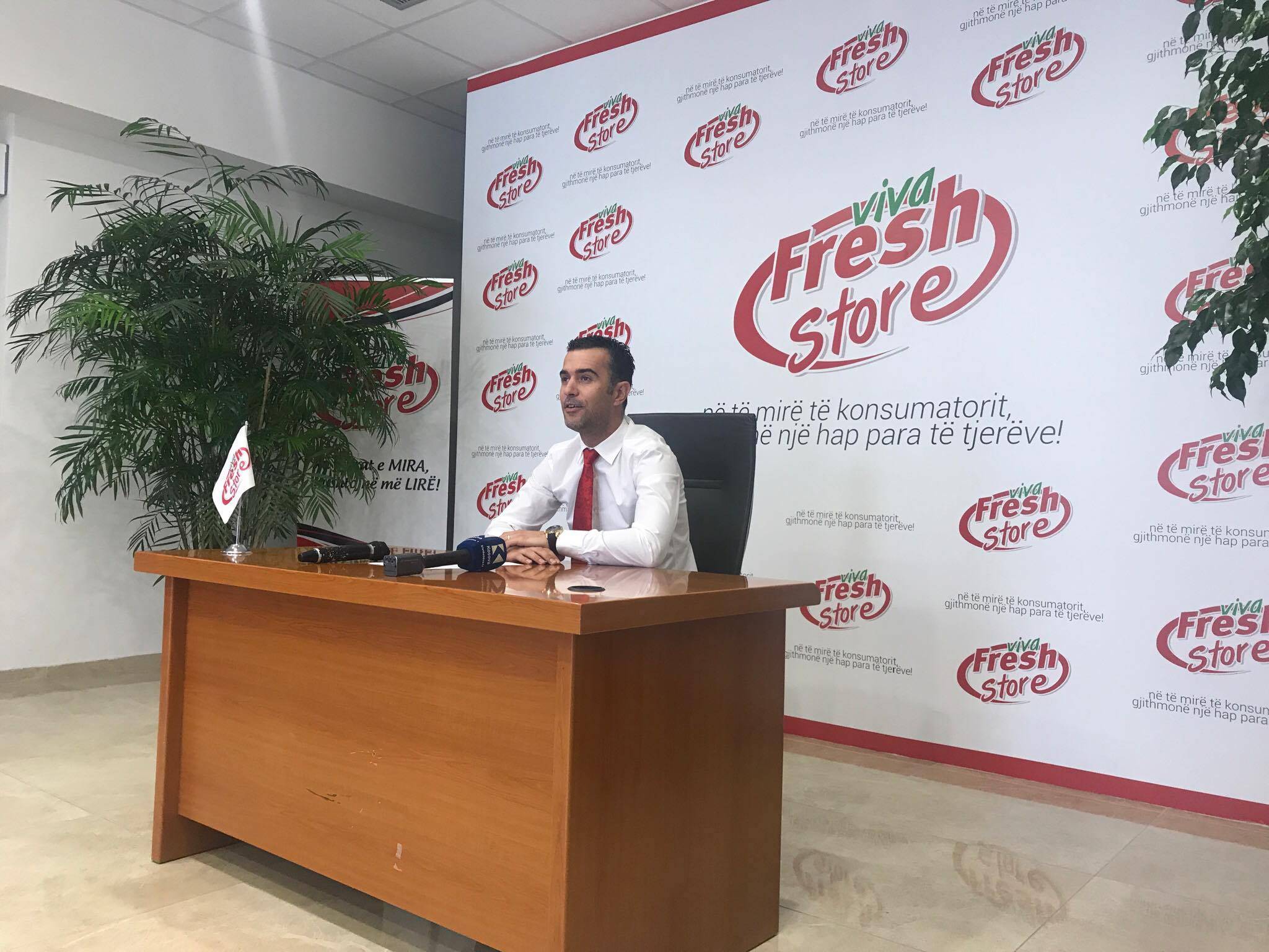 Viva Fresh Store Marketlerde Ekmek  15 Cent Satılıyor